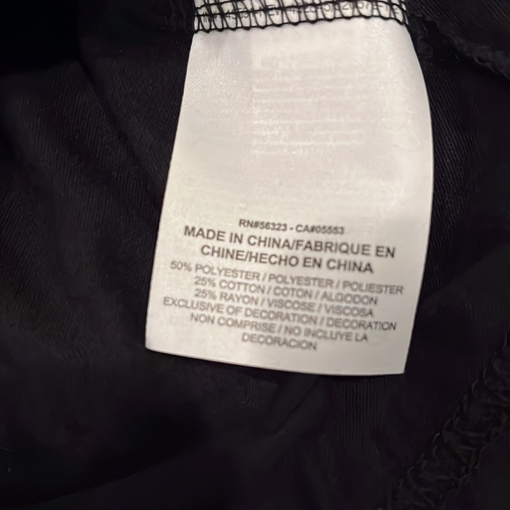 NWT Nike long sleeve shirt - Picture 4 of 4